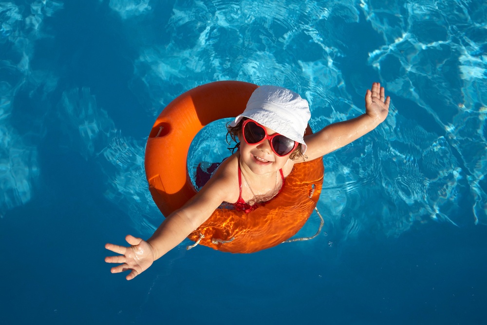 Child in pool pool safety