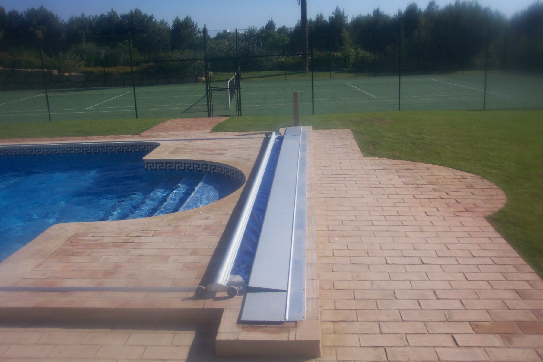 auto pool cover auto pool cover