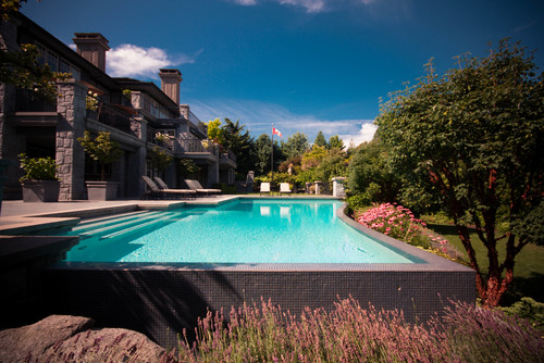 swimming_pools_in_Canada swimming pools in Canada