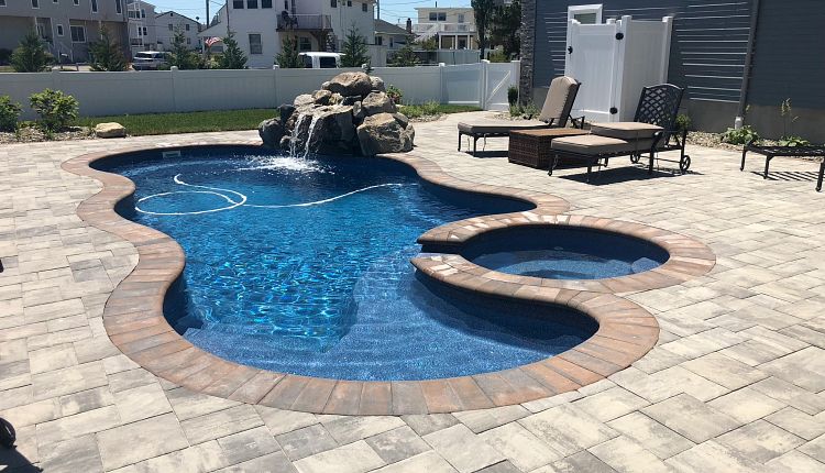 The Best Products for Swimming Pool Maintenance